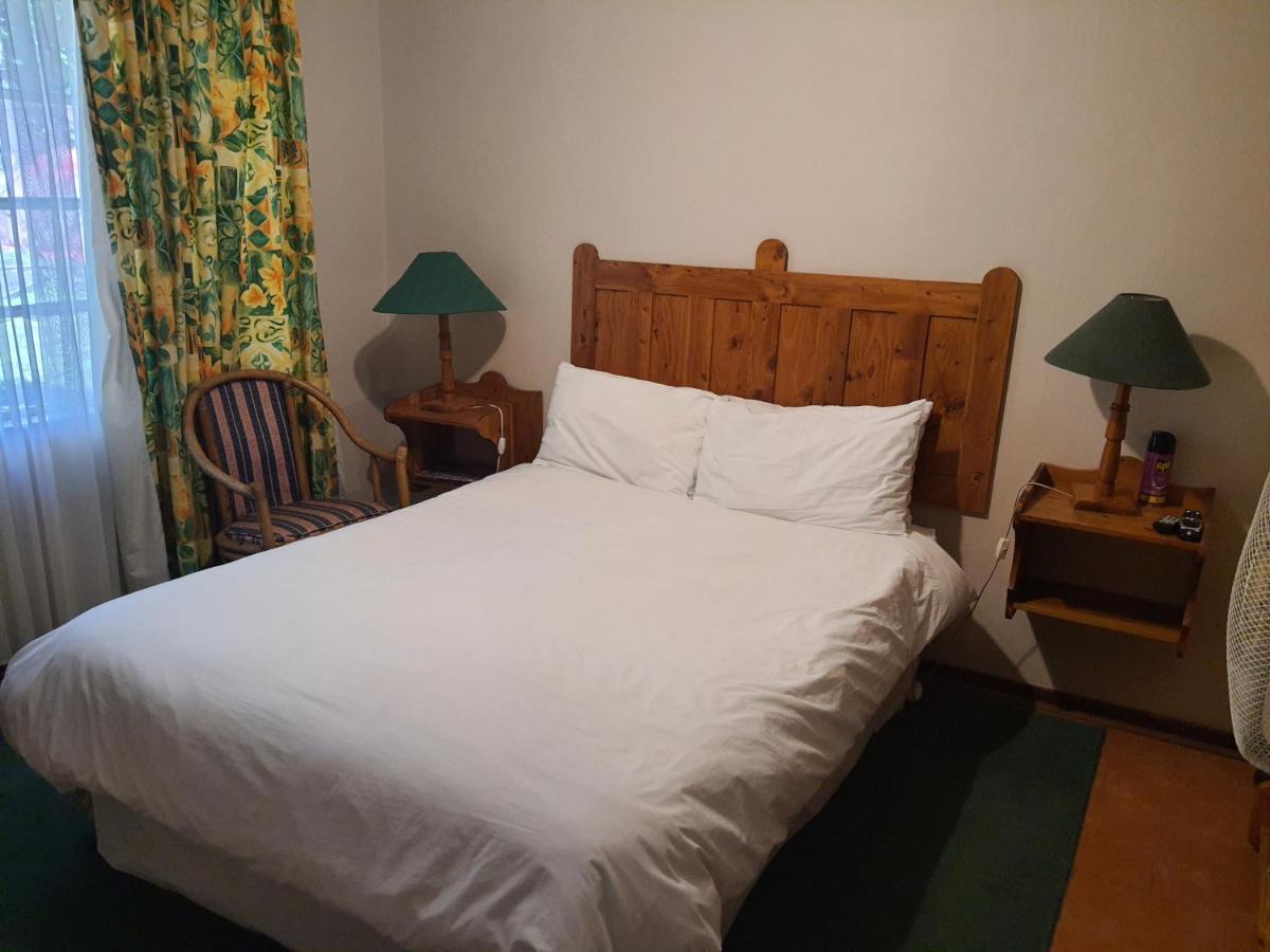 Lord Fraser Guest House Wepener Esterno foto