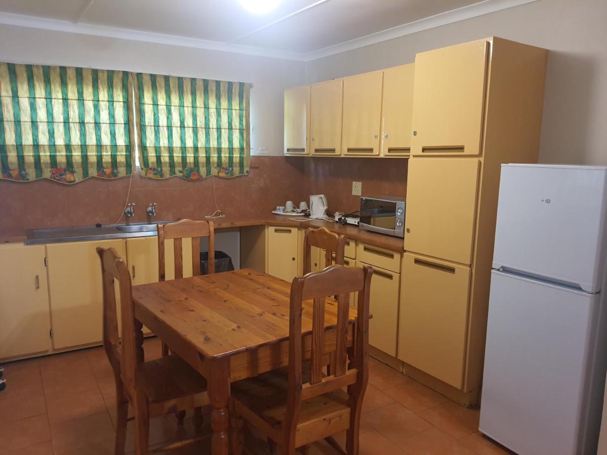 Lord Fraser Guest House Wepener Esterno foto