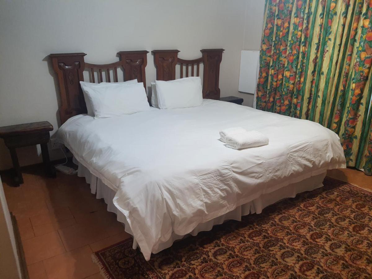 Lord Fraser Guest House Wepener Esterno foto