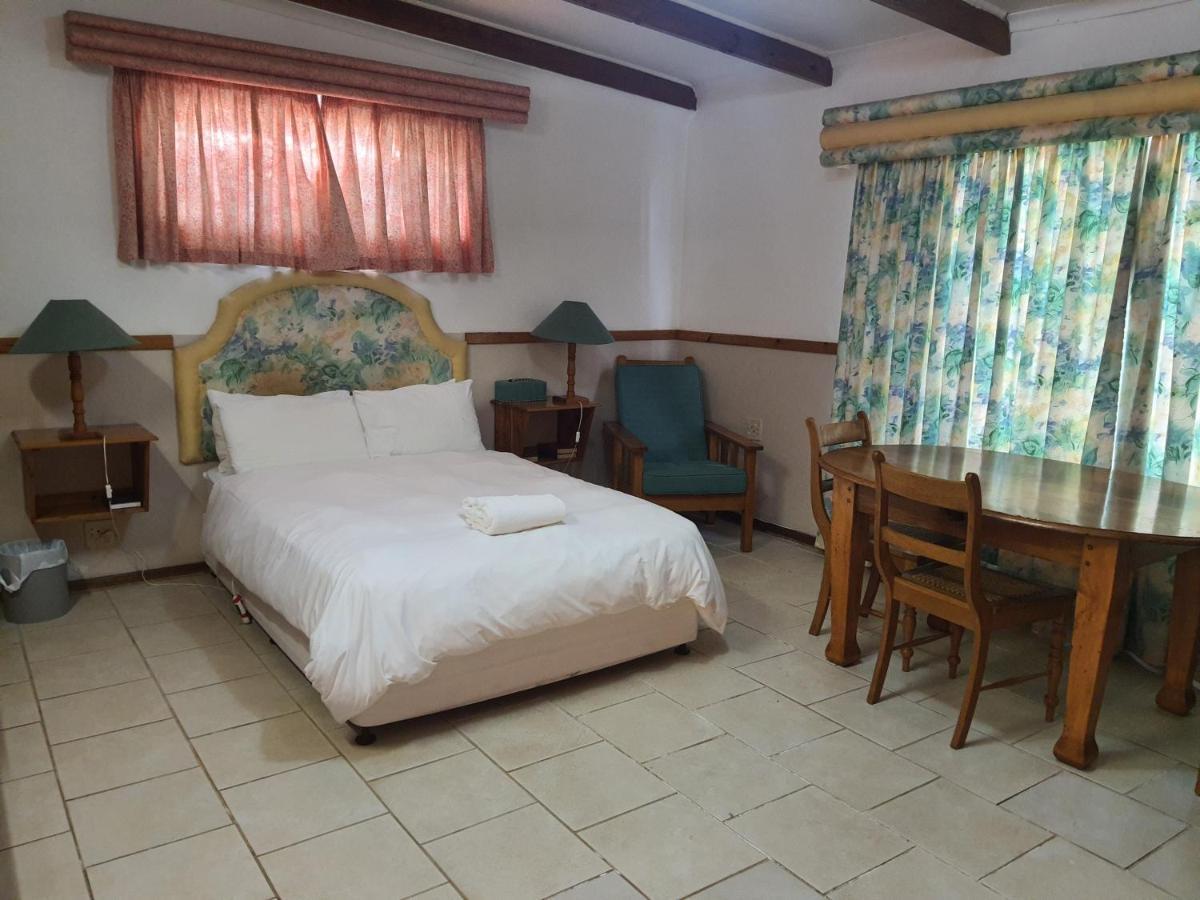 Lord Fraser Guest House Wepener Esterno foto