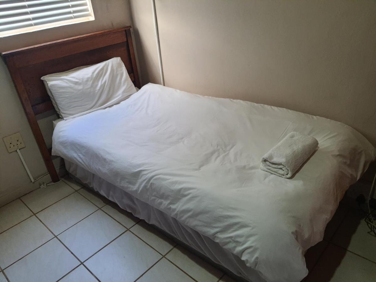 Lord Fraser Guest House Wepener Esterno foto