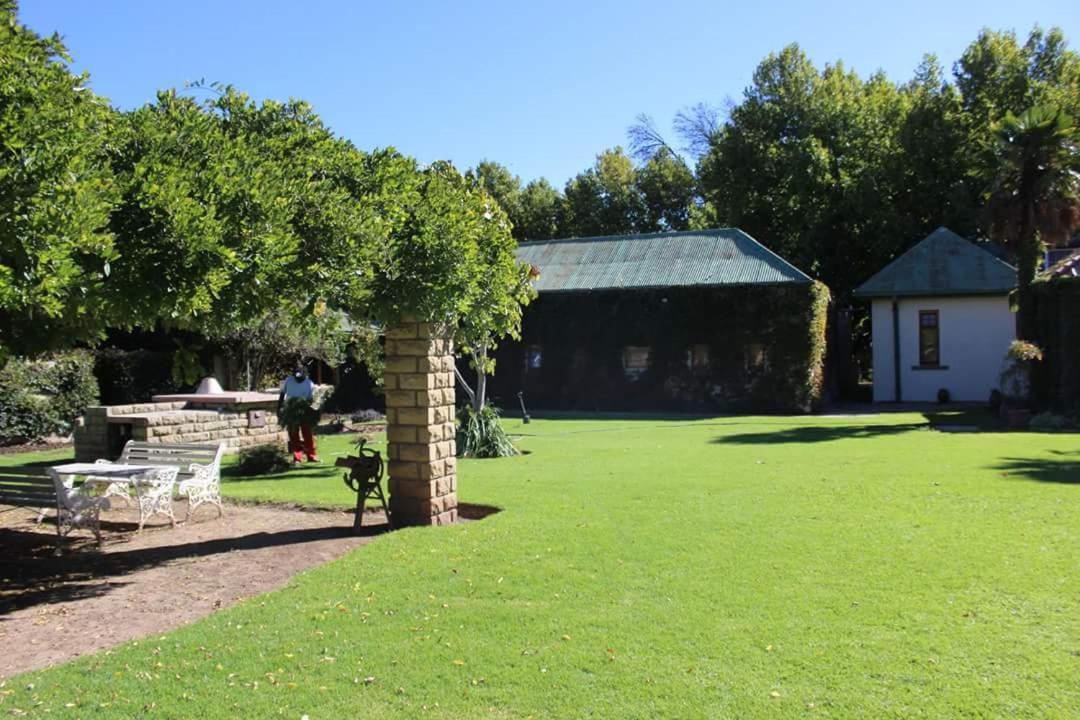 Lord Fraser Guest House Wepener Esterno foto