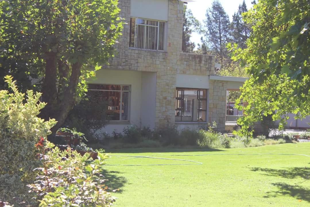 Lord Fraser Guest House Wepener Esterno foto